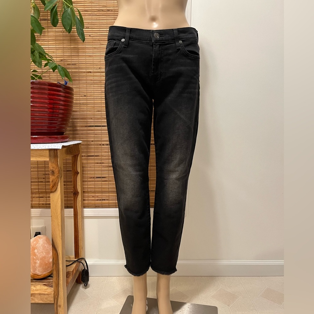 7 for all mankind